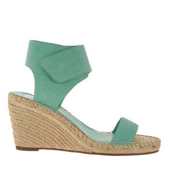 ⭐️HOST PICK⭐️ VINCE CAMUTO Levista Espadrille Sandals - Spearmint Green Leather - Picture 4 of 8